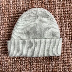 NWT Abercrombie Beanie Toque Hat pale green